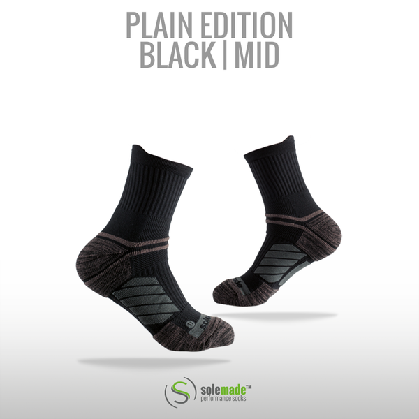 Plain Black | Mid | Adult