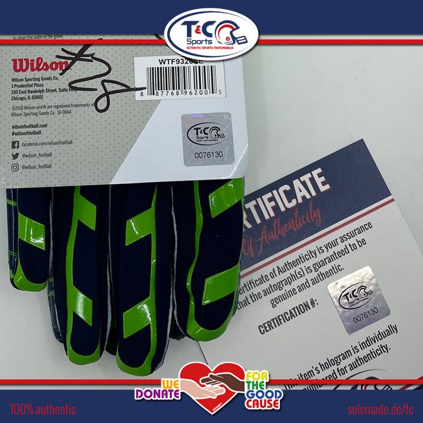 0076130 - Ugo Amadi signed Seattle Seahawks Wilson Team Stretch-Fit Receiver Gloves