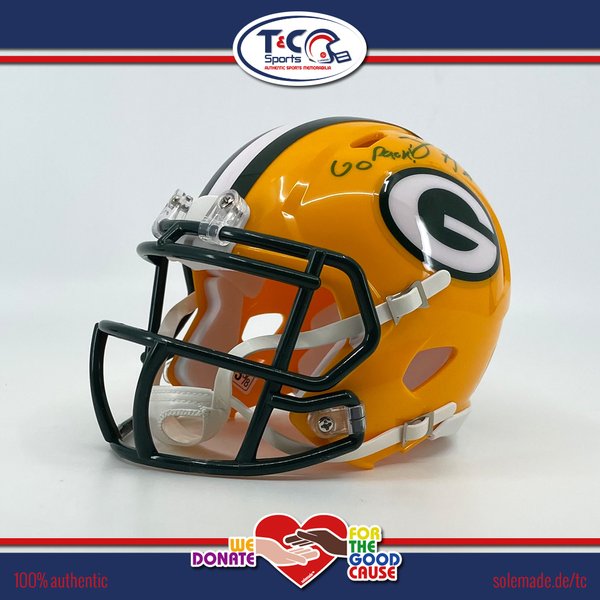 0076159 - Brett Hundley signed yellow Packers Riddell Speed Mini Helmet
