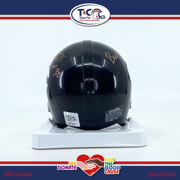0076267 - George Streeter signed Chicago Bears throwback Riddell VSR4 Mini Helmet