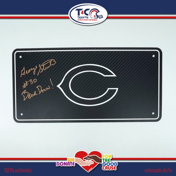 0076268 - George Streeter signed black carbon-style custom Bears license plate